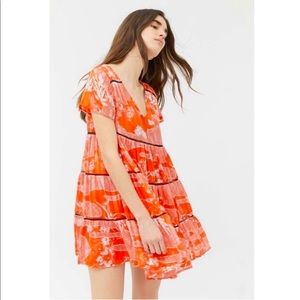 NWT URBAN OUTFITTERS Pippa Chiffon Tiered Mini Dress